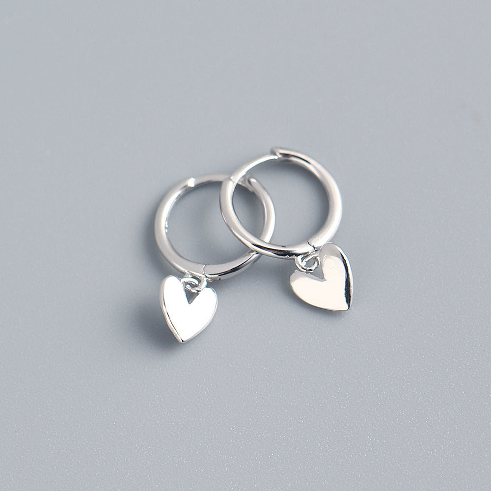 Love Heart Earrings – Elegant Heart-Shaped Jewelry