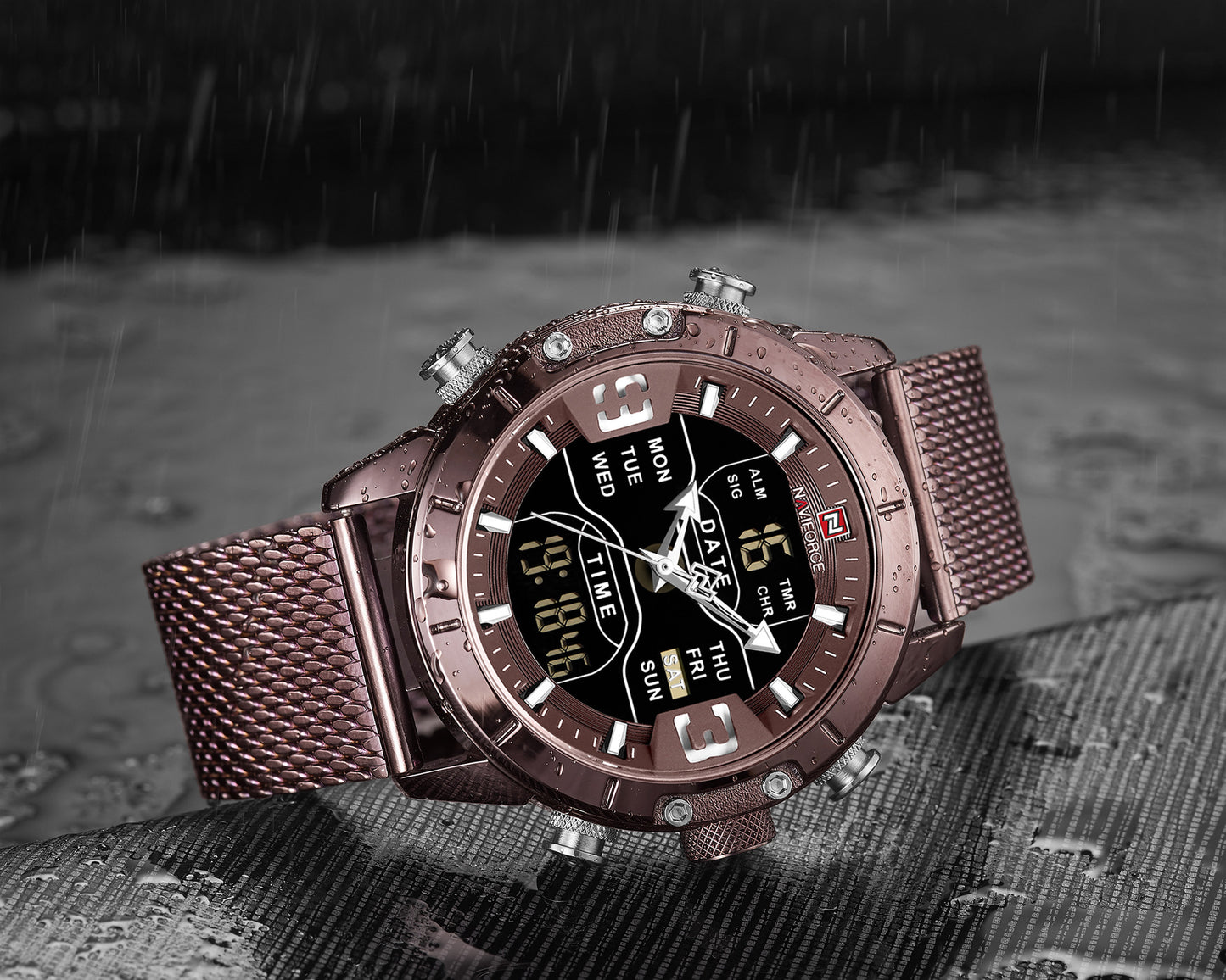 Sporty Men's Quartz Watch with Stainless Steel Strap