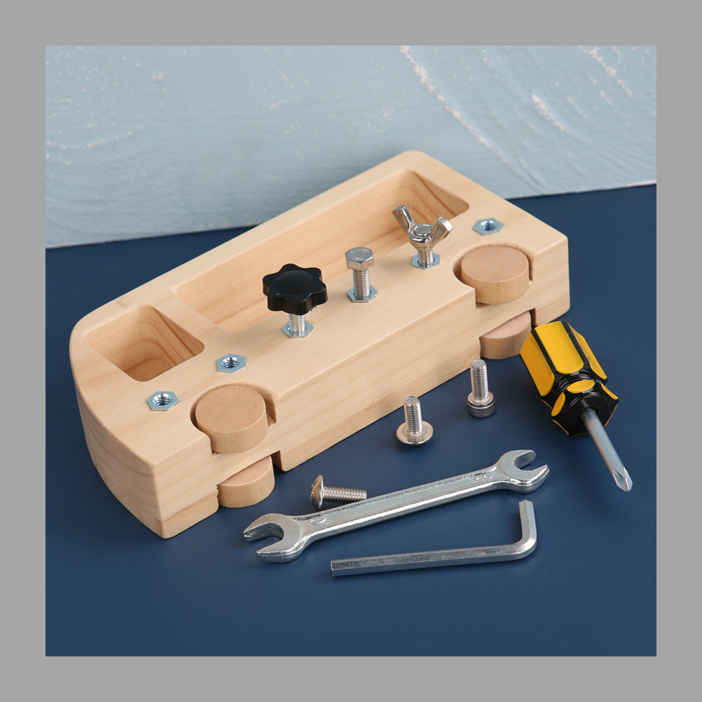 MindTwist Wooden Screw Puzzle
