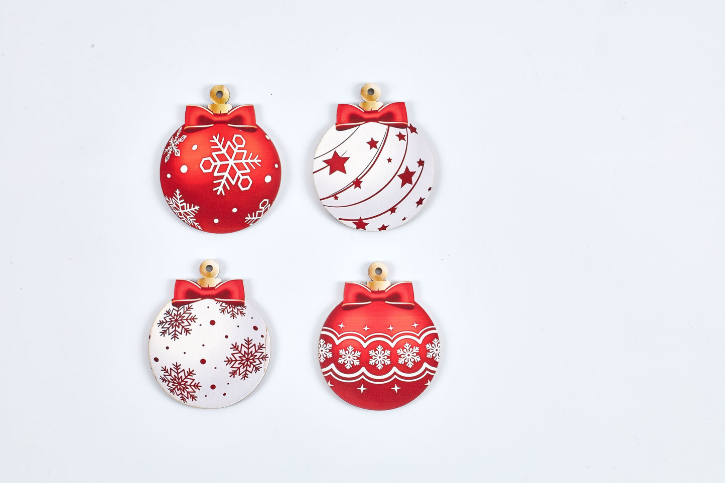 Red Christmas Ornaments Set – Festive Baubles for Holiday Tree Decoration