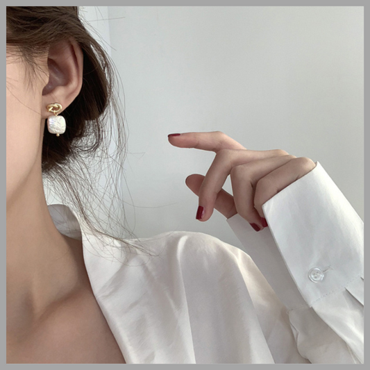 Geometric Natural Pearl Earrings