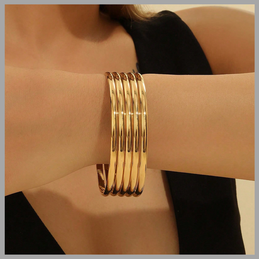 4-Piece Minimalist Copper Circle Bracelet Set