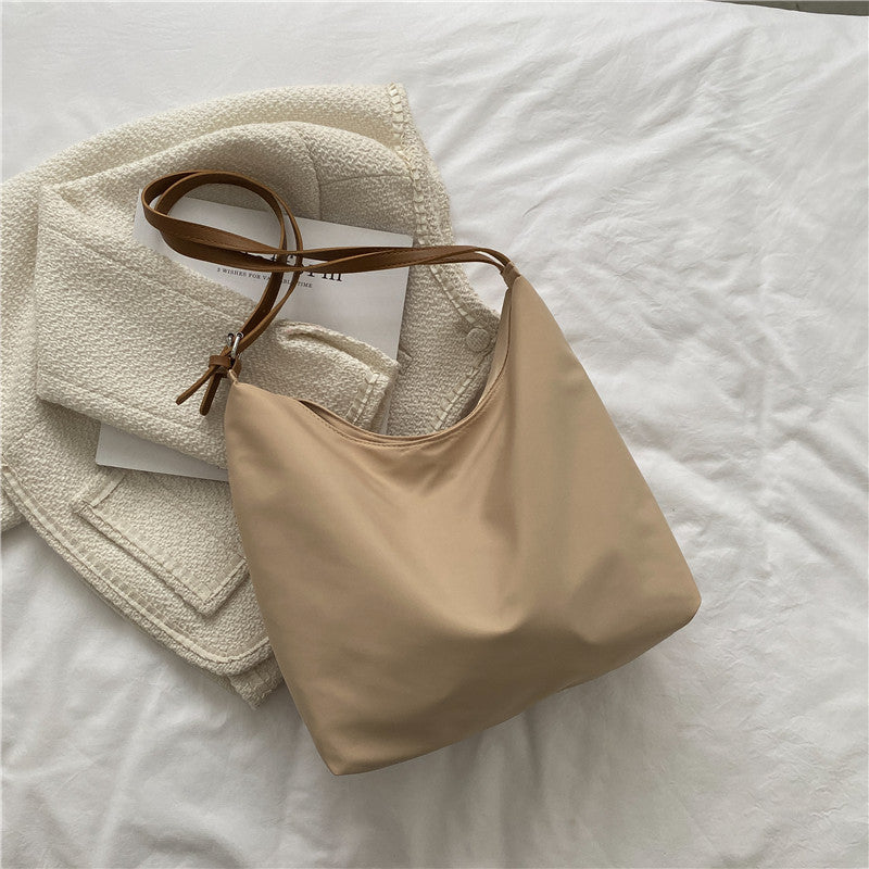Trendy Shoulder Bag