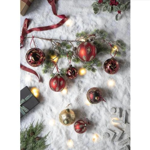 Elegant Red & Gold Christmas Ornaments – Set of 6 Shatterproof Baubles