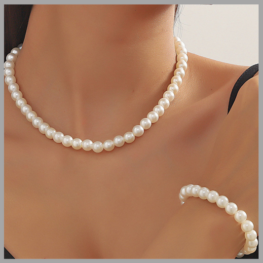 Chic Pearl Necklace and Earrings Set
