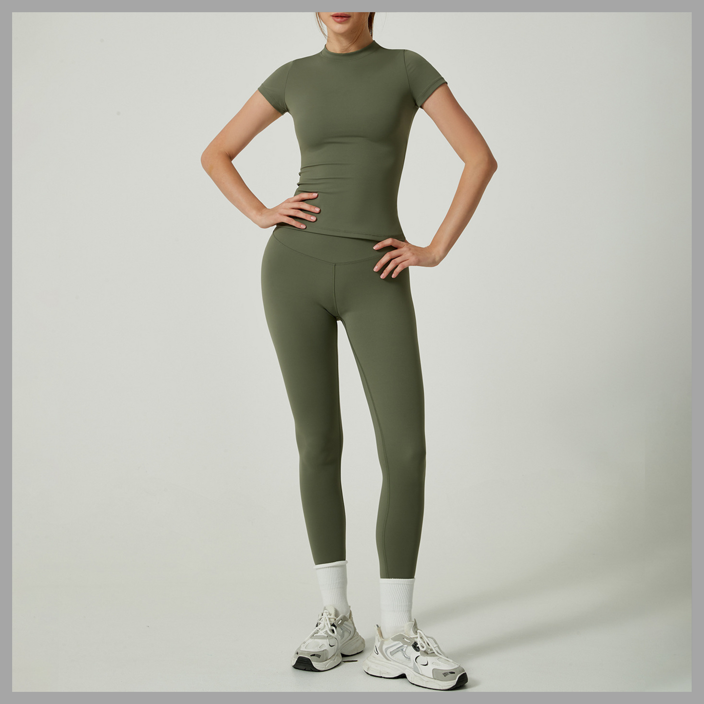Women’s Two-Piece Activewear Set