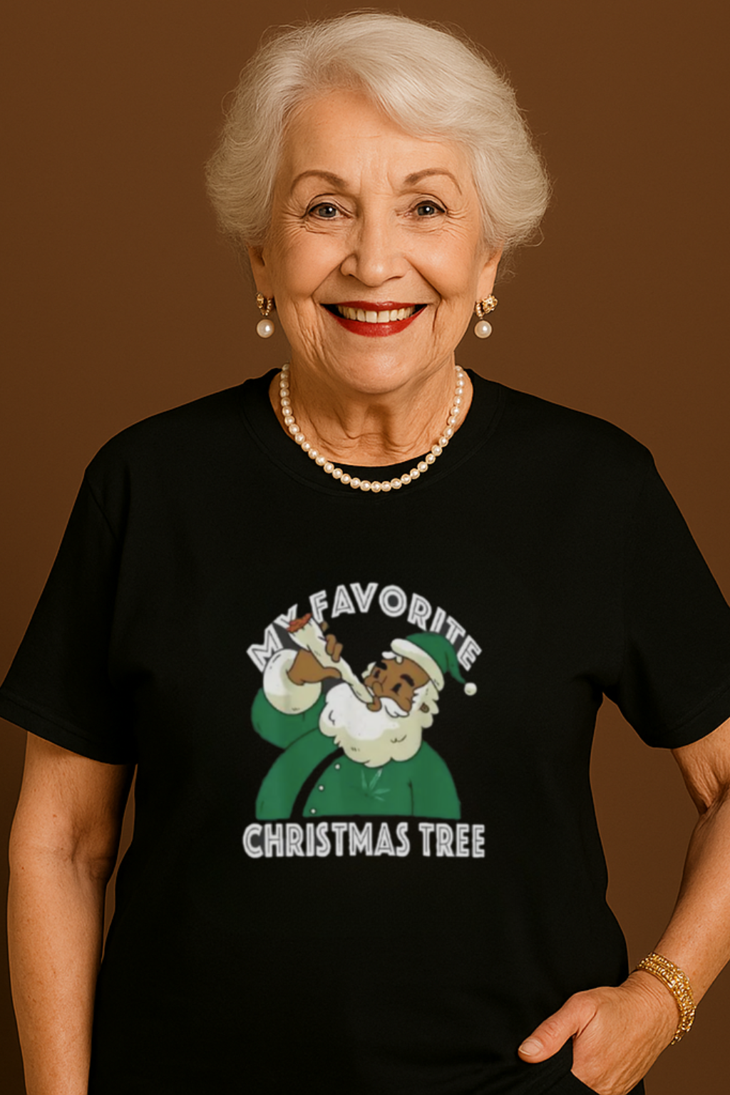 Funny Santa “My Favorite Christmas Tree” Unisex T-Shirt – Hilarious Holiday Graphic Tee, Christmas Gift Idea for Men & Women, Festive Funny Shirt