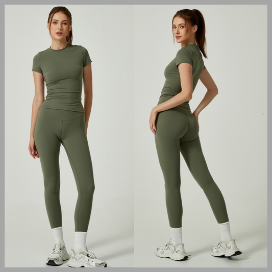Women’s Two-Piece Activewear Set